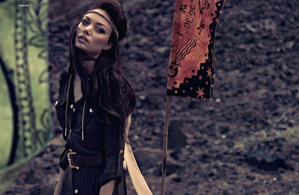 Superior Magazine # 2 - Fashion Editorial ZONA DE BANDERA by Christoph Köstlin