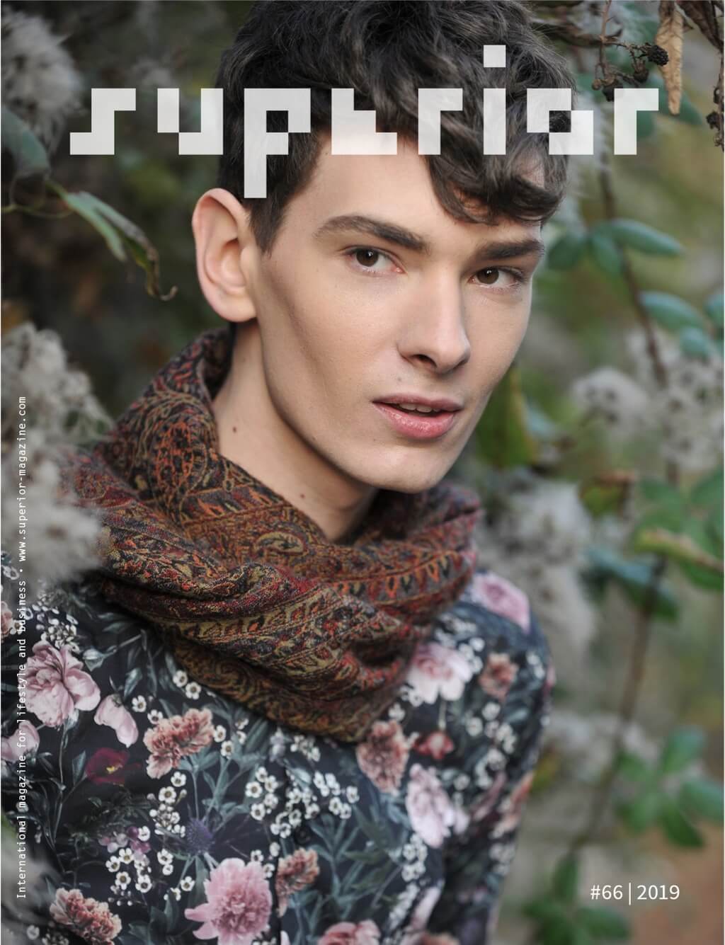 Superior Magazine # 66 | Cover by Arno Ende